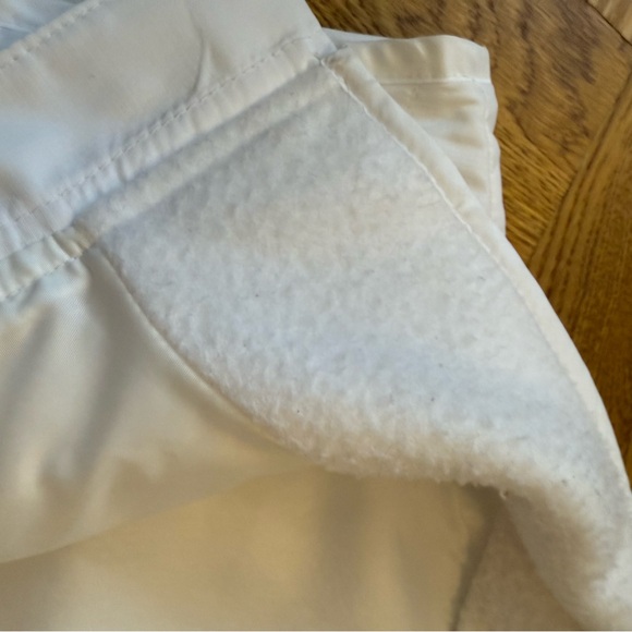 Renwick Women's Quilted & Fleece Lined Vest - White - Size Small - Picture 5 of 6